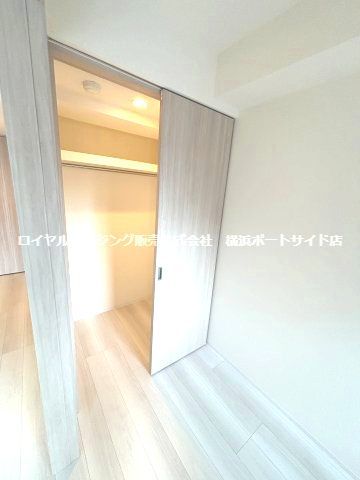 同タイプの画像になります。