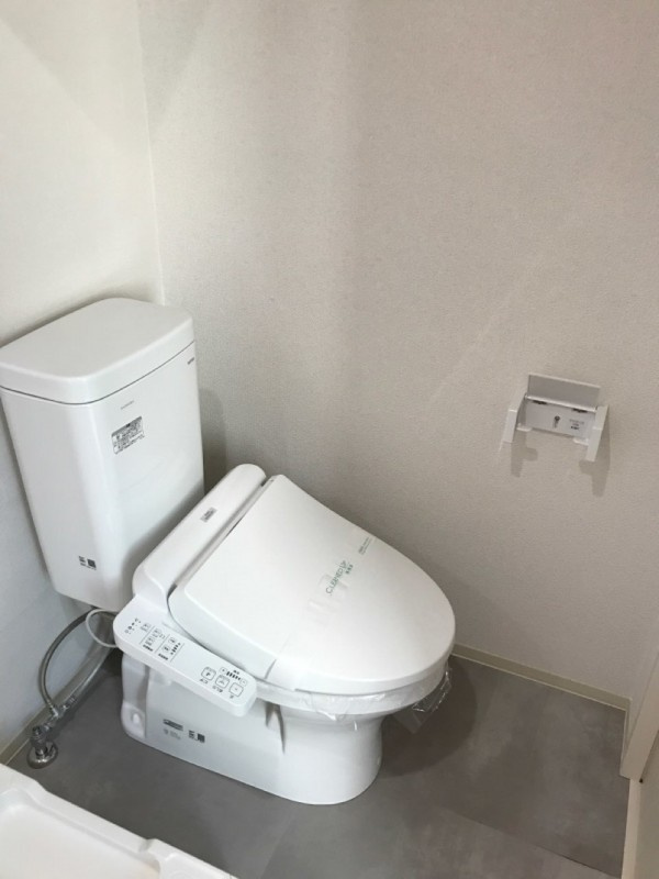 ＲＯＢＯＴ　ＨＯＵＳＥ　蕨のトイレ|落ち着いたトイレです