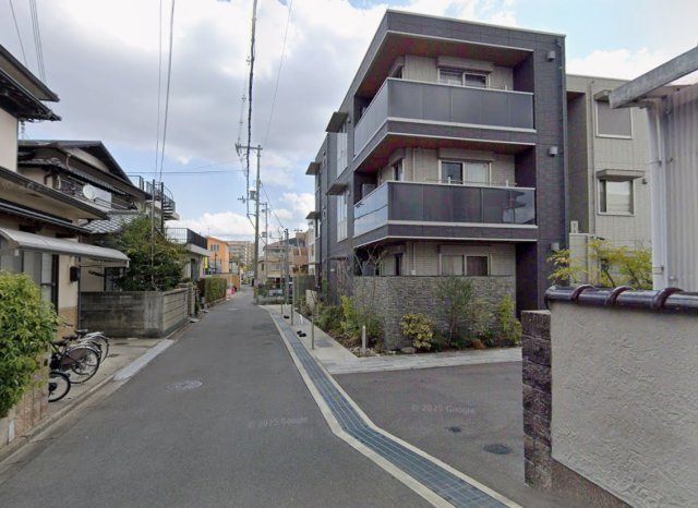 SOURIANの周辺