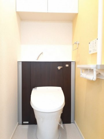 ベルフィオーレのトイレ|落ち着いたトイレです