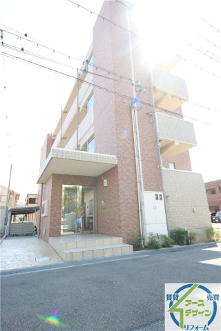 グレイスヒルズ大久保のエントランス