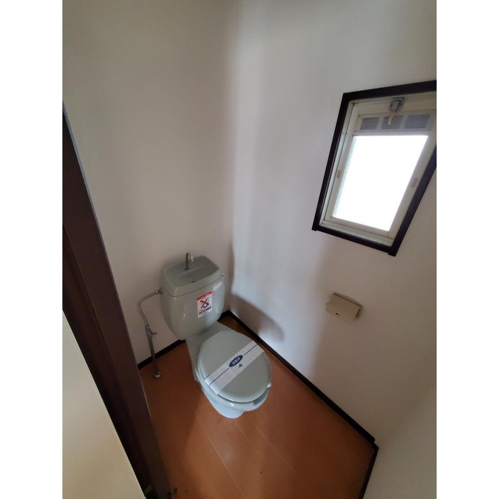 ウィンディア長村　Ⅰのトイレ|清潔感のあるトイレです
