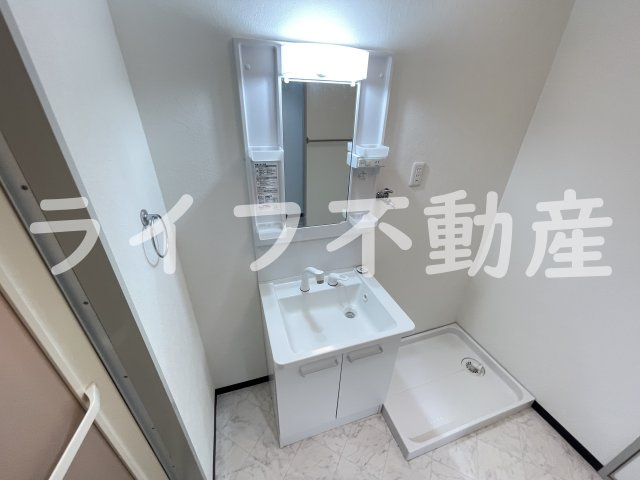 ハイムカランツの独立洗面台|独立洗面台あり、毎朝おしゃれに忙しい女性の方におすすめです