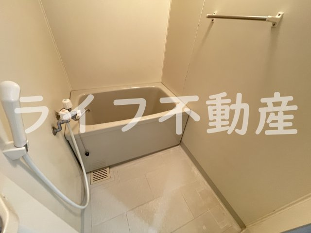 ハイムカランツの浴室|日々の疲れを癒すお風呂付です