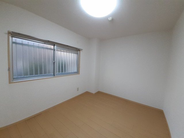 メゾンロワールの内装|明るい室内です