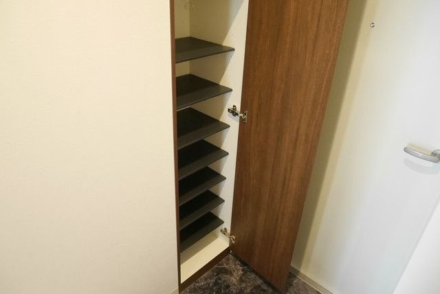 【玄関】エスコパークヒルズ問屋町