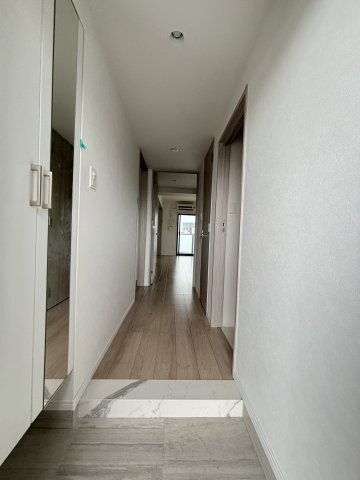 TK-RESIDENCE半道橋achieveの玄関