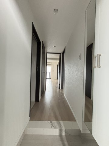 TK-RESIDENCE半道橋achieveの玄関