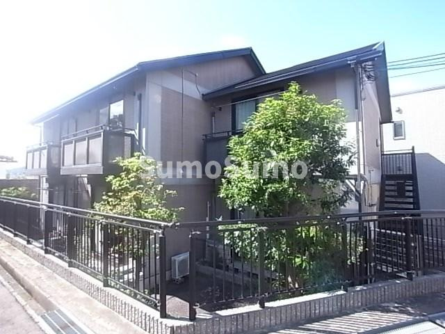 中山手ガーデンパレスA棟の外観