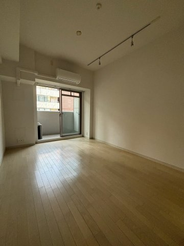 アーバネックス大阪城WESTの居間・リビング