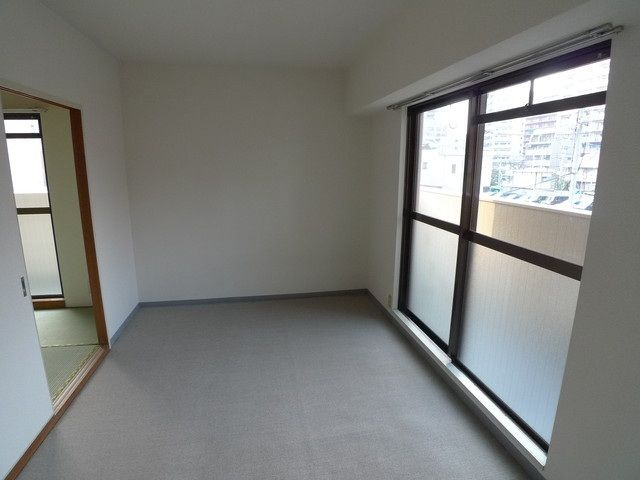 ロワールマンション大濠の寝室
