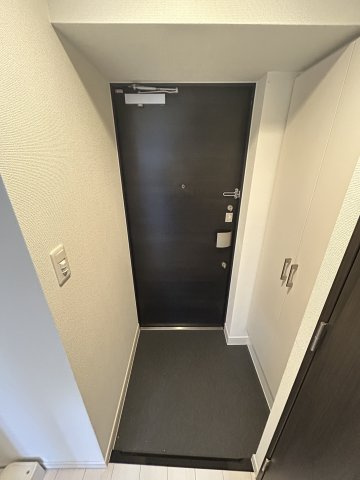 レオンコンフォート大阪ドームシティの玄関