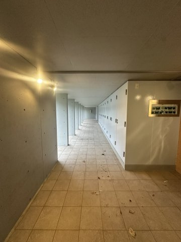 カルシア小戸ナチュアのロビー