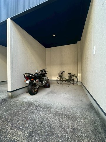 Scarlet箱崎の駐車場