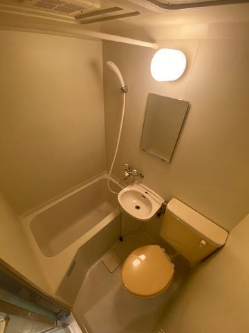 セレクト三愛の浴室