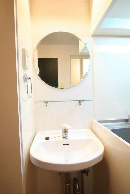 エンクレスト赤坂弐番館の独立洗面台