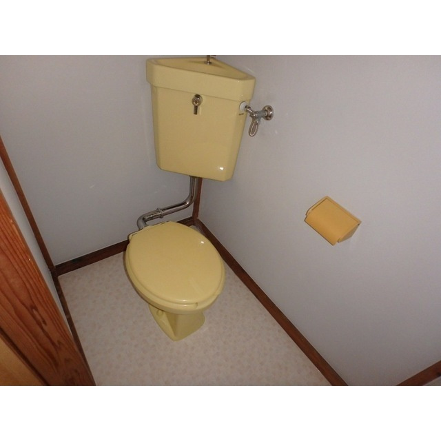 カトレアコーポのトイレ|シンプルで使いやすいトイレです