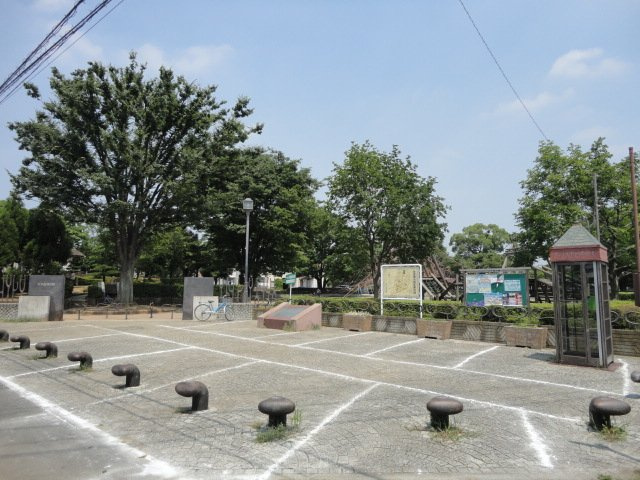 ガーデンヒルズNAKAYAMA弐番館の周辺|安行出羽公園まで230ｍ