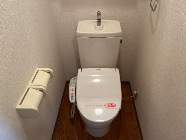 ガーデンヒルズNAKAYAMA弐番館のトイレ|シャワー付トイレ