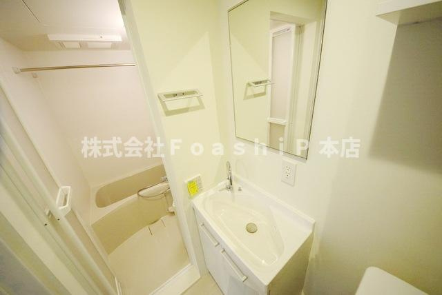 テラス上北沢の独立洗面台|同仕様写真