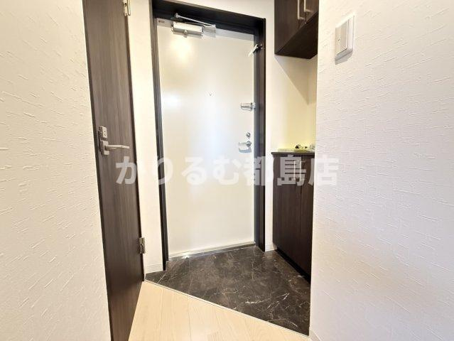 フェブライオ都島本通の玄関