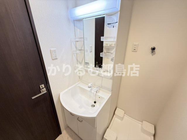 フェブライオ都島本通の洗面所