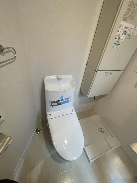オーセンティックハウス東日暮里のトイレ