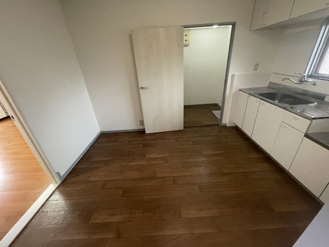 御代開マンションの内装