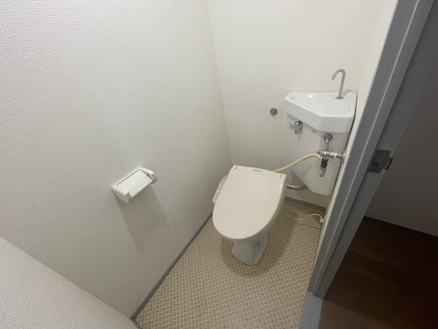 御代開マンションのトイレ