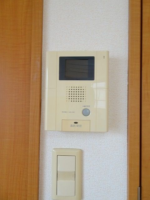 ヴェルデムーロのセキュリティ|モニター付インターホン