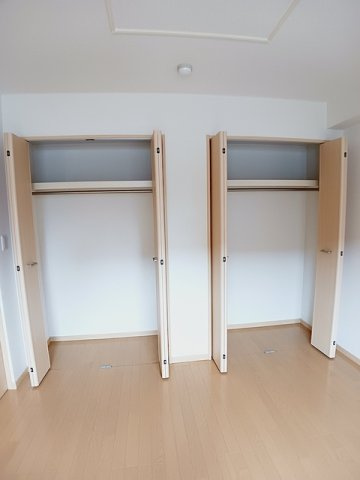 グレイスヒルズ大久保の収納