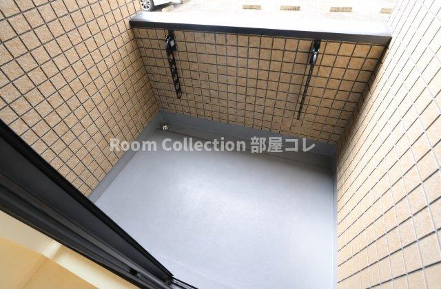 ラクーンノリタケのバルコニー