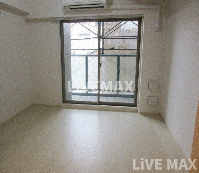 【居間・リビング】エスリード谷町六丁目レジデンス