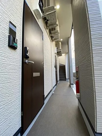 ハーモニーテラス江古田の杜の玄関