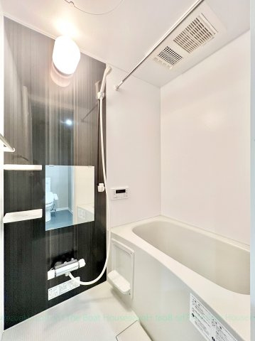 N&A home 露橋（エヌアンドエーホームツユハシ）の浴室