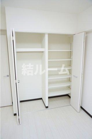 板橋区高島平９丁目の賃貸マンションの収納|別号室参考写真