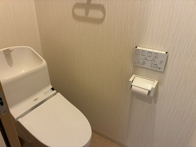 ソリーソラグナテラスのトイレ|ゆったりとした空間のトイレです