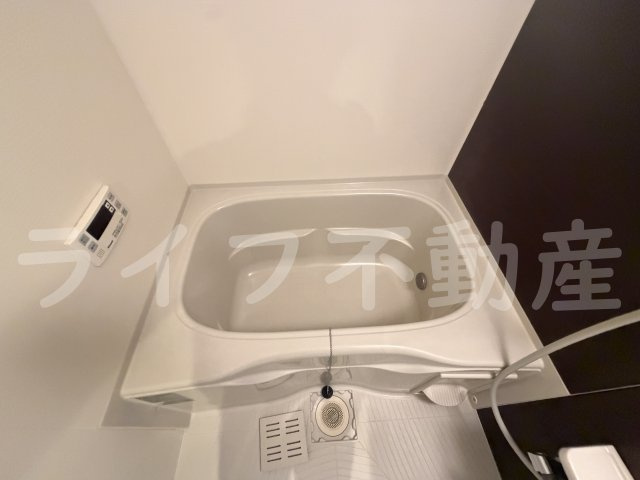 アルカディアⅡの浴室|コンパクトで使いやすいお風呂です