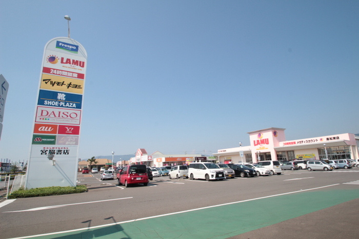 サンシャイン前田C棟 C棟|フレスポ高松(3351m)