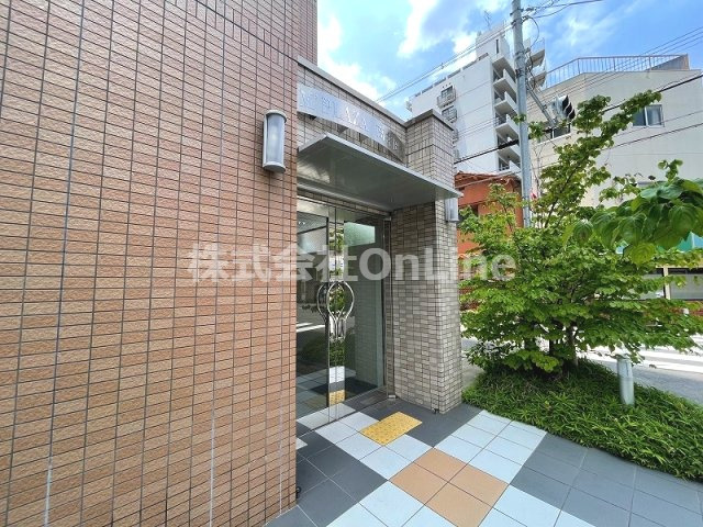 Mプラザ高井田のエントランス