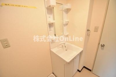 ソシア青山の独立洗面台