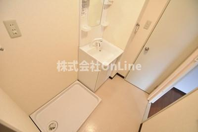 ソシア青山の洗面所