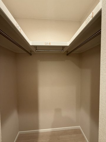 グランアルト天神タワーの収納