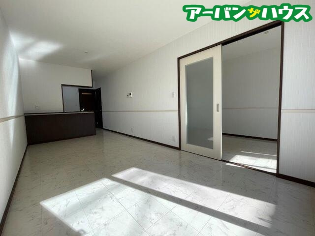 SMARTLIFEイオンB棟の居間・リビング