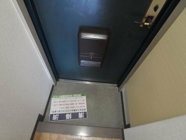 アドリーム千駄木の玄関