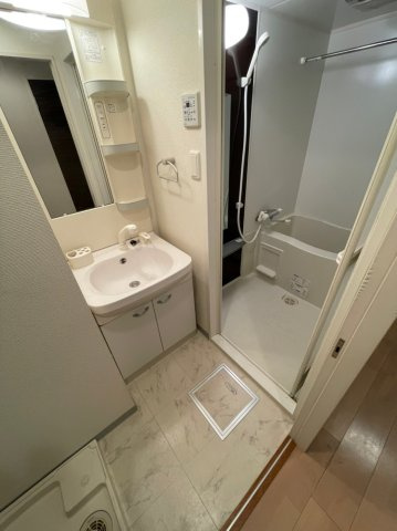アジリア大曽根　名古屋市賃貸　仲介手数料無料の洗面所|洗面