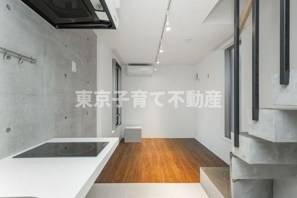 ＳＰｉＮＥＬ御茶ノ水の居間・リビング