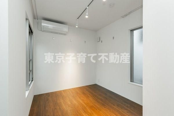 ＳＰｉＮＥＬ御茶ノ水の洋室