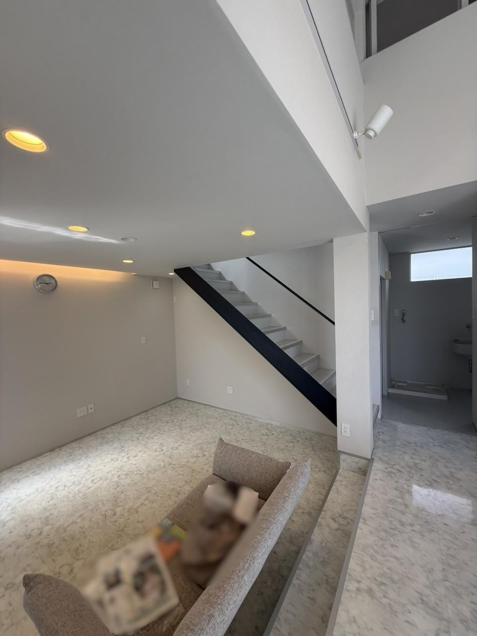 香南市野市町西野　中古戸建ての居間・リビング