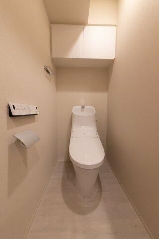 プラウドフラット日暮里のトイレ